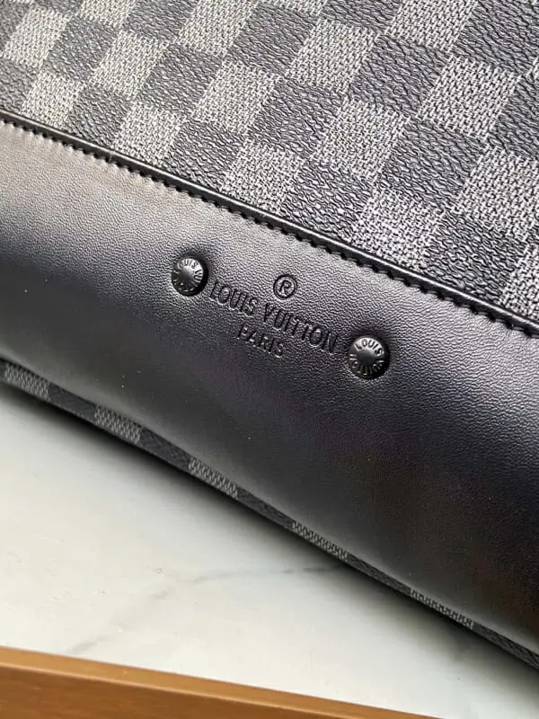 louis vuitton lv aaa homme sac a dos  s_124a74a4